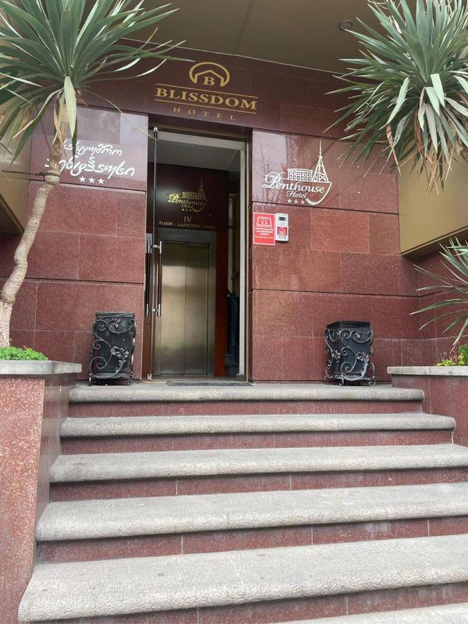 Hotel Blissdom Tiflis Exterior foto