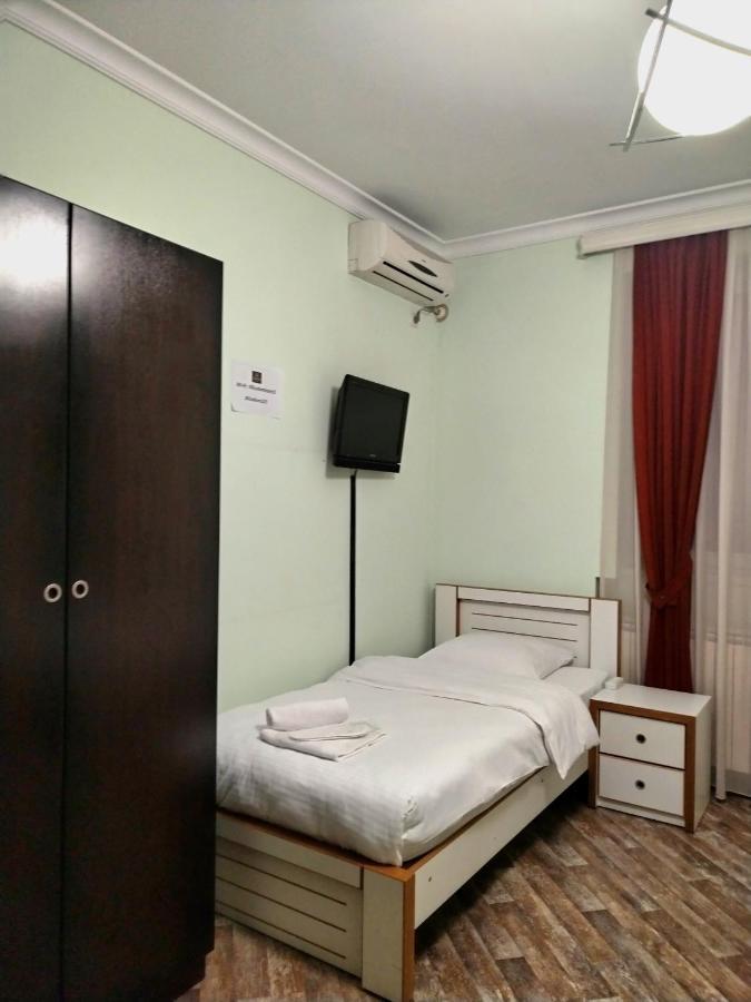 Hotel Blissdom Tiflis Exterior foto